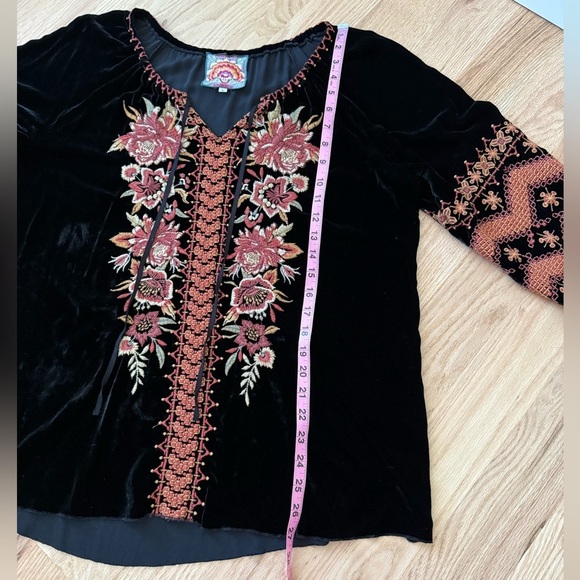 Johnny Was Silk Blend Boho Elim Velvet Peasant Blouse Embroidered Black Sz Large - Picture 7 of 12